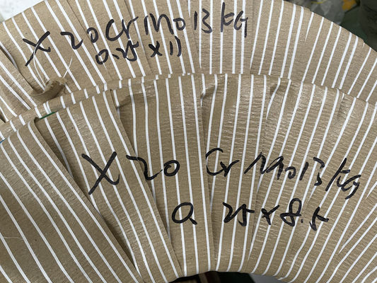 Taśma szczelinowa ze stali nierdzewnej X20CrMo13 w cewce EN 1.4120